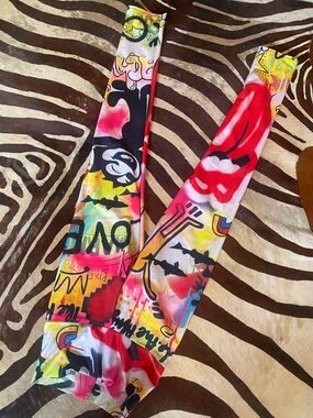 Custom fit a size 4 rockstar leggings